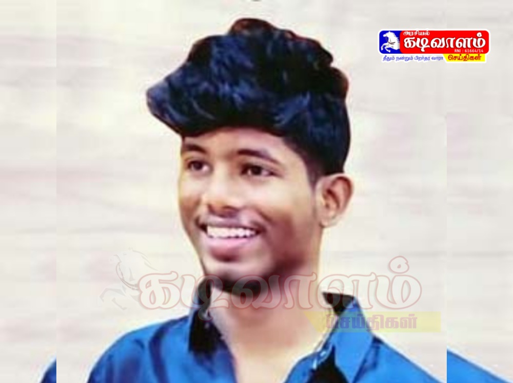 தூத்துக்குடியில் சாலையோர மரத்தில் பைக் மோதி விபத்து- கல்லூரி மாணவர் பலி