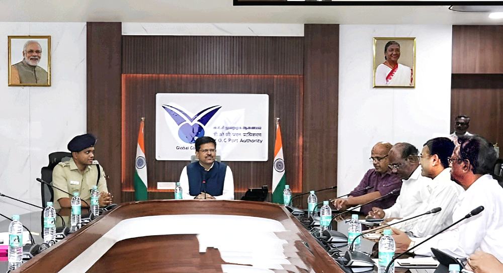 தூத்துக்குடி துறைமுக பகுதியில் பாதுகாப்பு மற்றும் போக்குவரத்து ஏற்பாடுகளை தீவிரப்படுத்தும் மாவட்ட எஸ்பி ஆல்பர்ட் ஜான்   