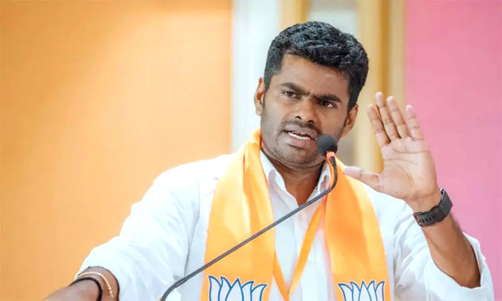 தூத்துக்குடியில் உள்ள மீன் கழிவு ஆலைகளை மூட நடவடிக்கை எடுக்க வேண்டும் - திமுக அரசோ, அமைச்சர்களோ, கனிமொழியோ, யாரும் இந்த மக்களைக் கண்டுகொள்ளாதது ஏன்.?. - அண்ணாமலை!